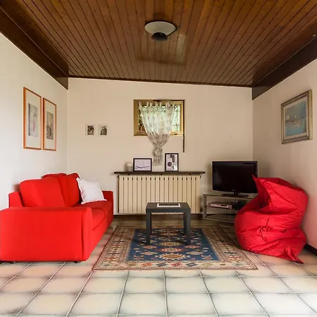 Home At Hotel Villa Stresa Casa vacanze *